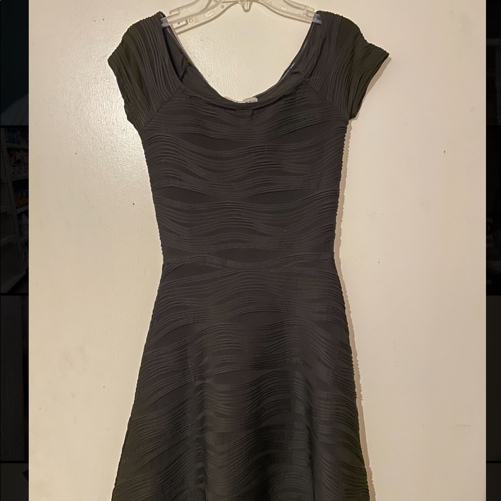 Fit and flare LBD
